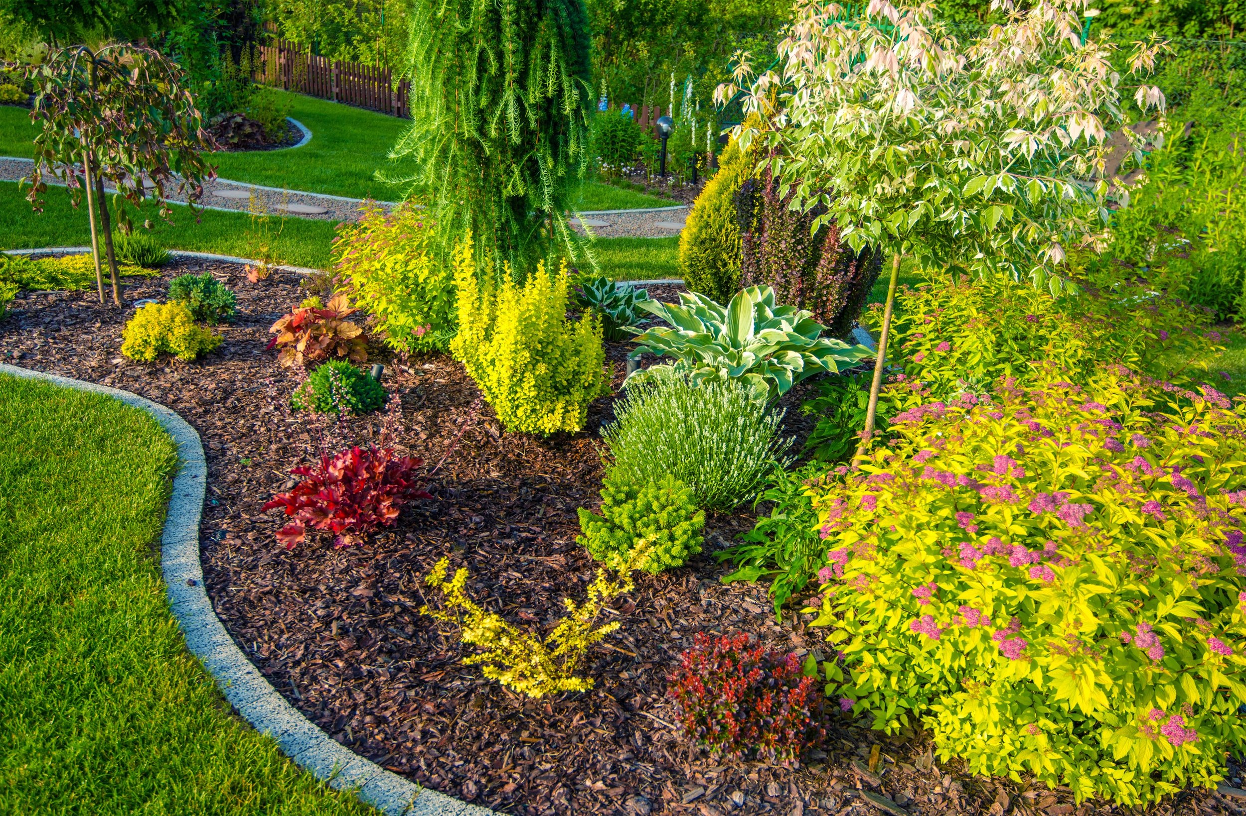 The Benefits of Hiring Local Landscape Gardeners in Nuneaton